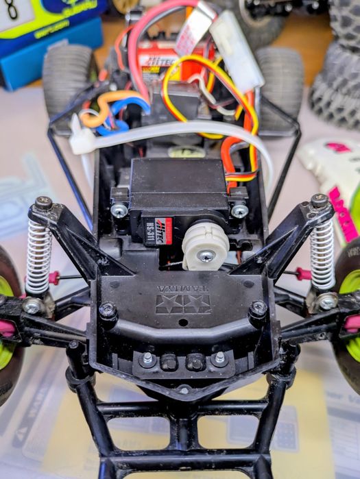 Tamiya Grasshopper 1/10