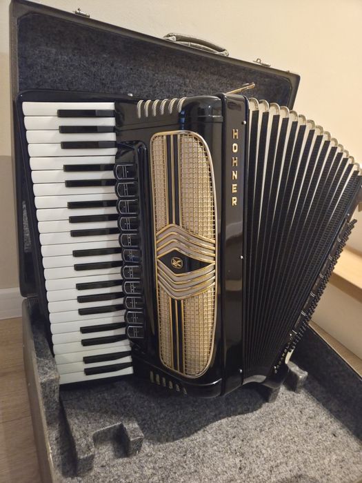 Akordeon Hohner Organola ZŁOTE głosy  2+2 cassotto jak nowy Super stan