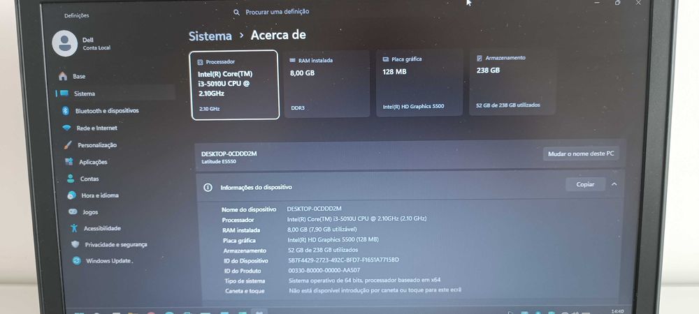 Dell Latitude E5550 Ecrã 15.6 - Core i3 - 8GB RAM - SSD 256GB