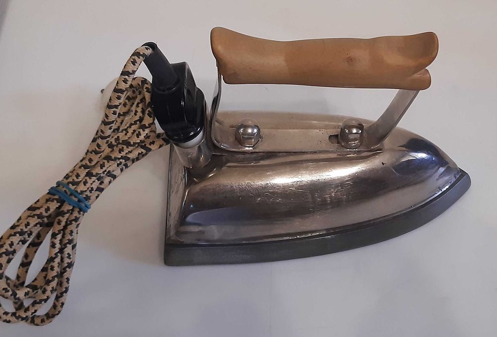 Утюг, керамическая спираль