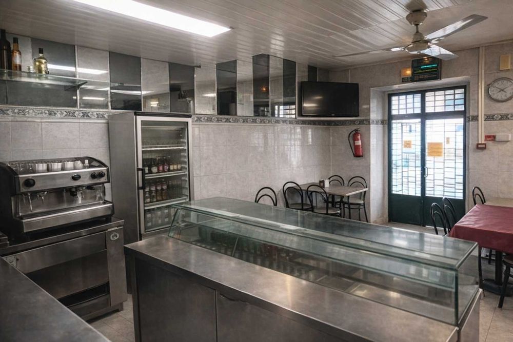 Espaço Comercial com Rendimento Ativo em São Vicente – Lisboa