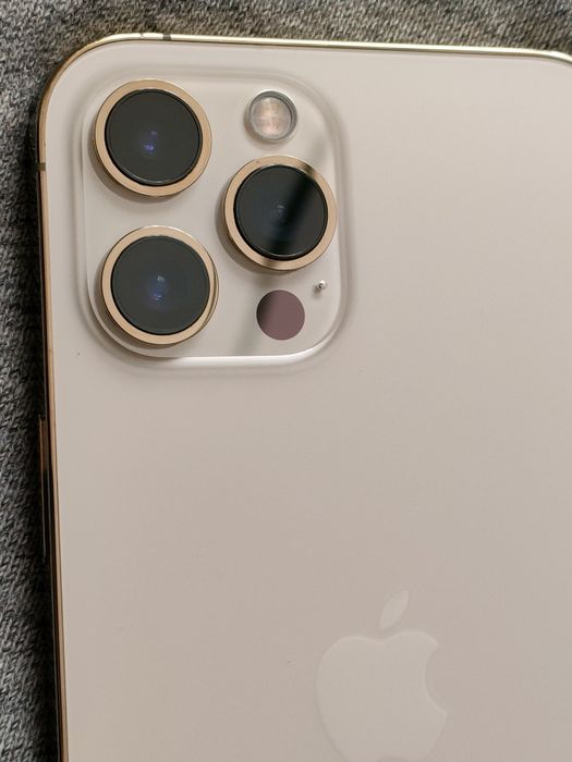 iPhone 12 Pro Max 256GB, 92% (96%) kondycja, w pełni oryginalny i fabryczny, nigdy nie był naprawian