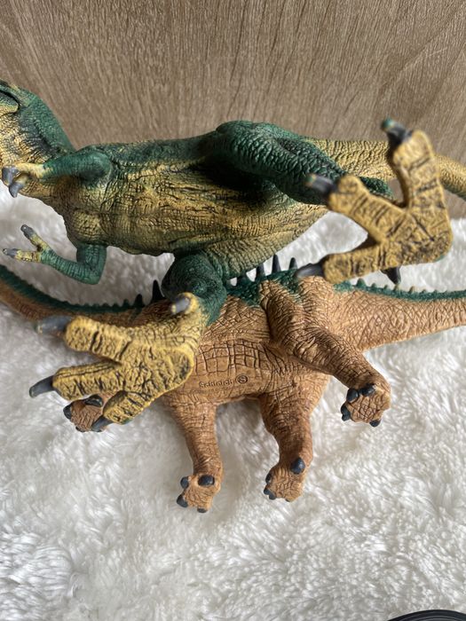 Figurki dinozaurów schleich