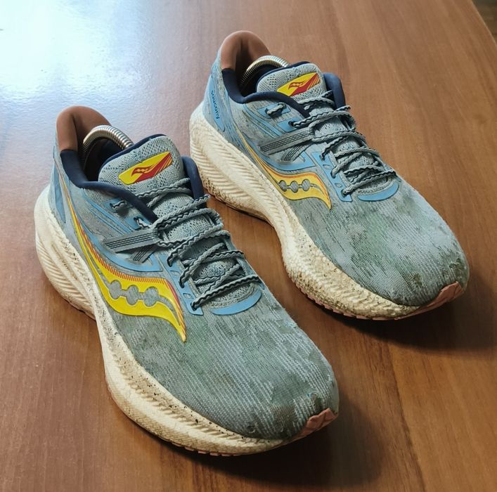Кросівки спортивні чоловічі бігові Saucony Triumph 20 42.5 розмір