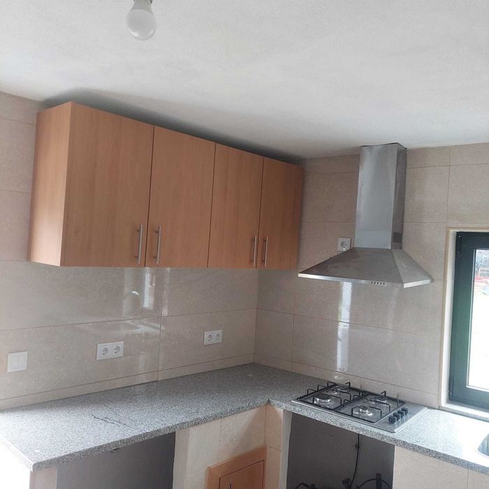 Casa T1 para alugar - Varziela