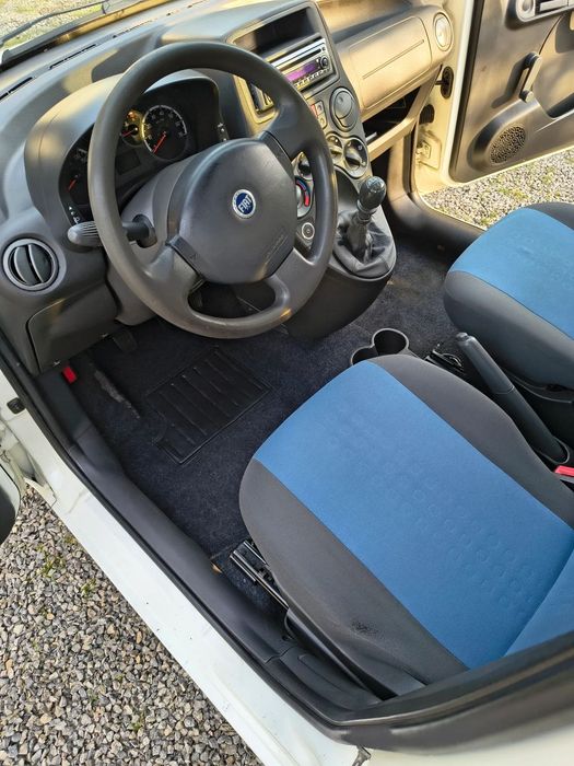 Fiat Panda Fiat Panda II 2011r. 1.2 + Gaz (Klima, Wspomaganie kierownicy)
