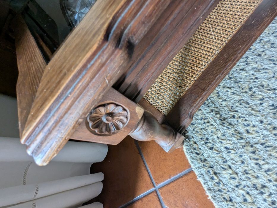 Mesa de centro em castanho