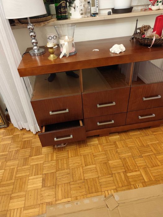 Szafka komoda witryna