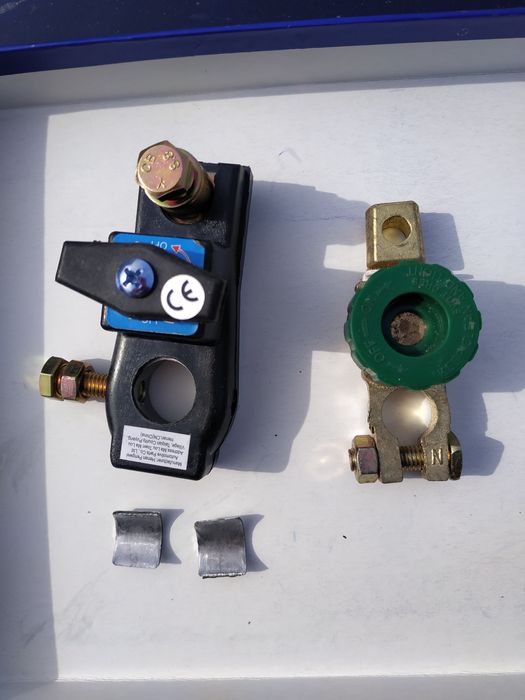 Продам выключатели массы.