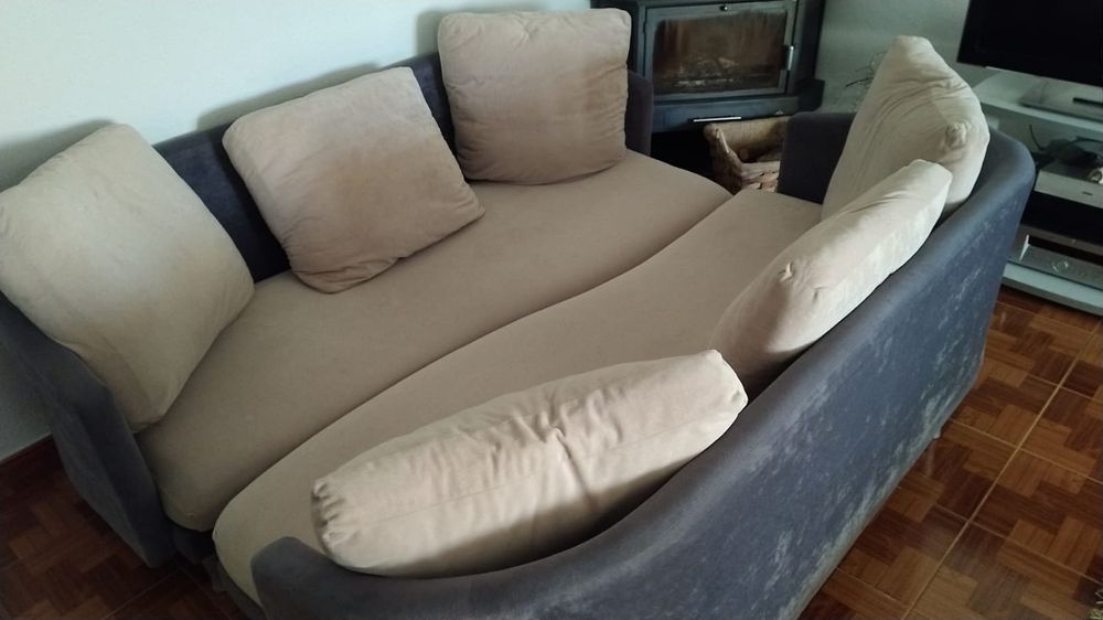 Conjunto de dois sofás