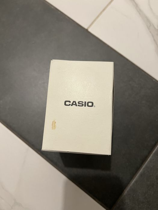 Новий голиник Casio