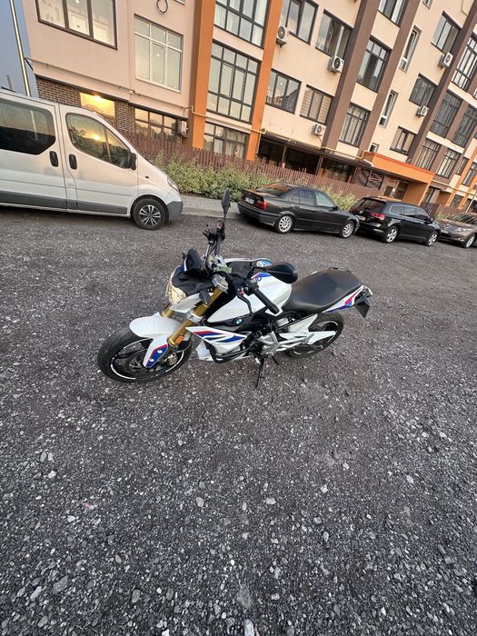 Продам мотоцикл BMW G310R