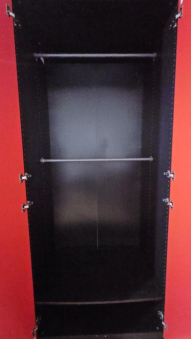 Roupeiro Ikea usado