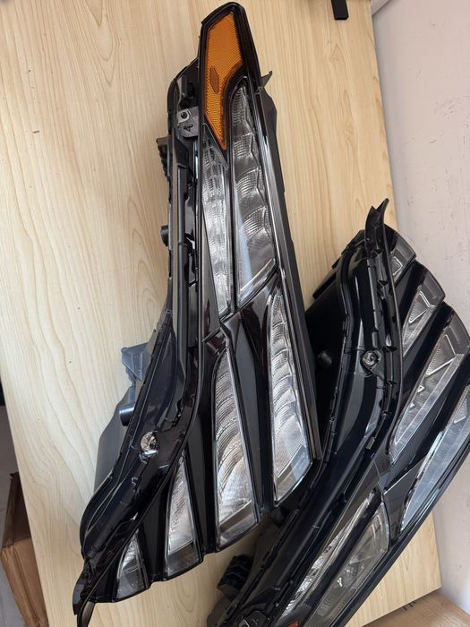 Hyundai Tucson 2021-2024 р, передні фари, Денні ходові вогні