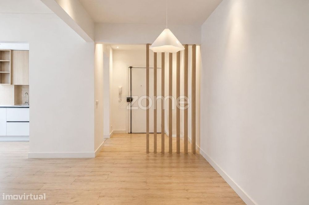 Refurbished T2 Rental Apartment in Odivelas