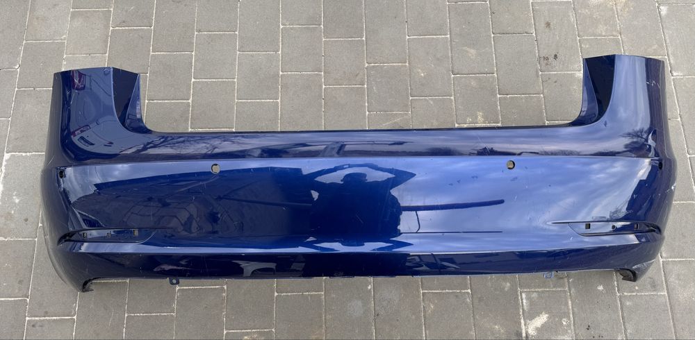 Tesla Model 3 бампер задній