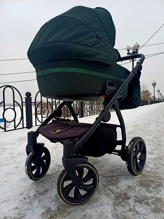 Tutis uno  5 + pistacchio 2в1   Найлегший візочок!
