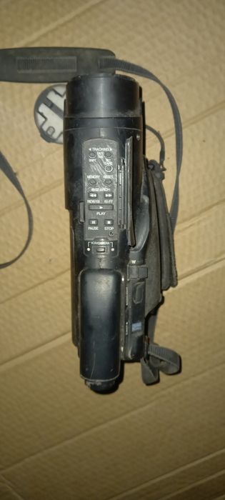 Видеокамера PANASONIC