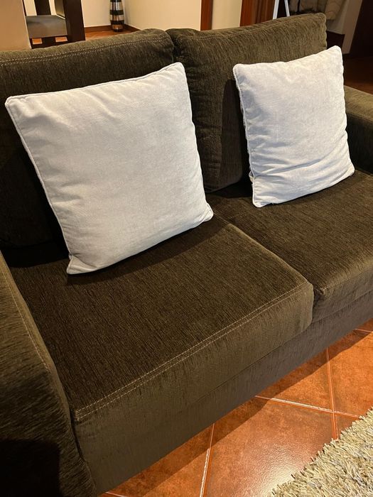 Dois Sofás de sala