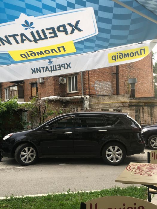 Продам авто,надійний позашляховик,газ вписан