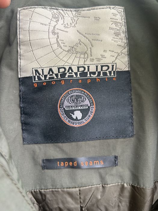 Осіння ветрівка парка Napapijri — zdjęcie 4