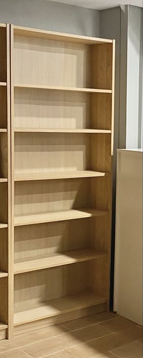 Sale of 8 Café/Terrace Chairs64751137869059122