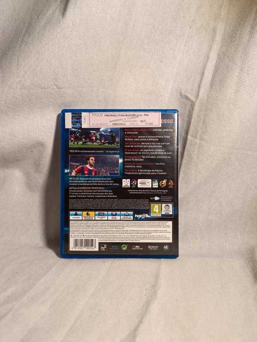 Vendo PES2015 PS4 (Pro Evolution Soccer 2015)