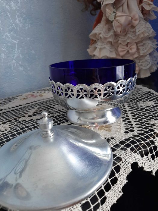 Цукерниця вінтажна.  Скло метал