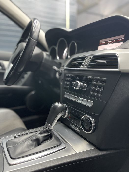MERCEDES BENZ C 220 Avantgard