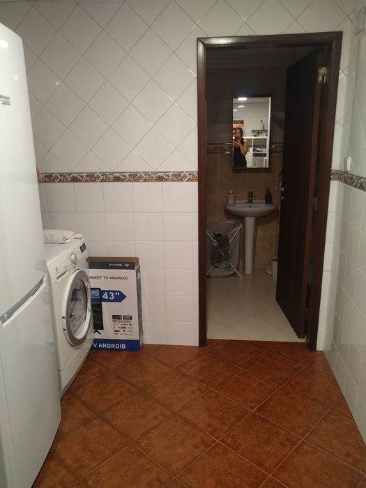 Quarto independente com casa de banho e mini kitchenet
