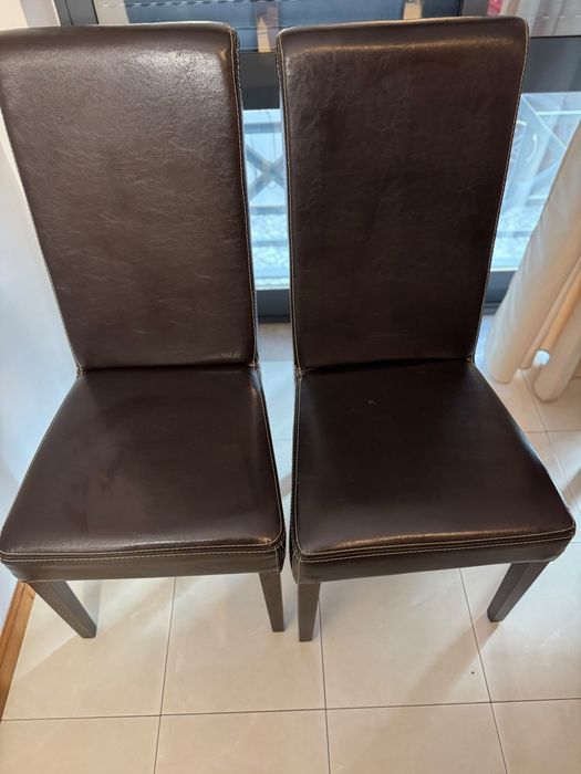 Mesa de jantar com 6 cadeiras