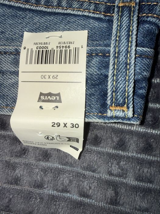 Джинси дитячі levis розмір 29/30