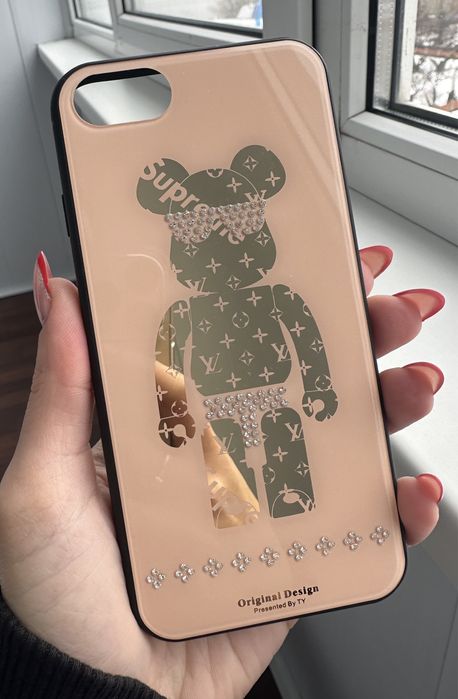 Классный чехол на 7/8 iphone