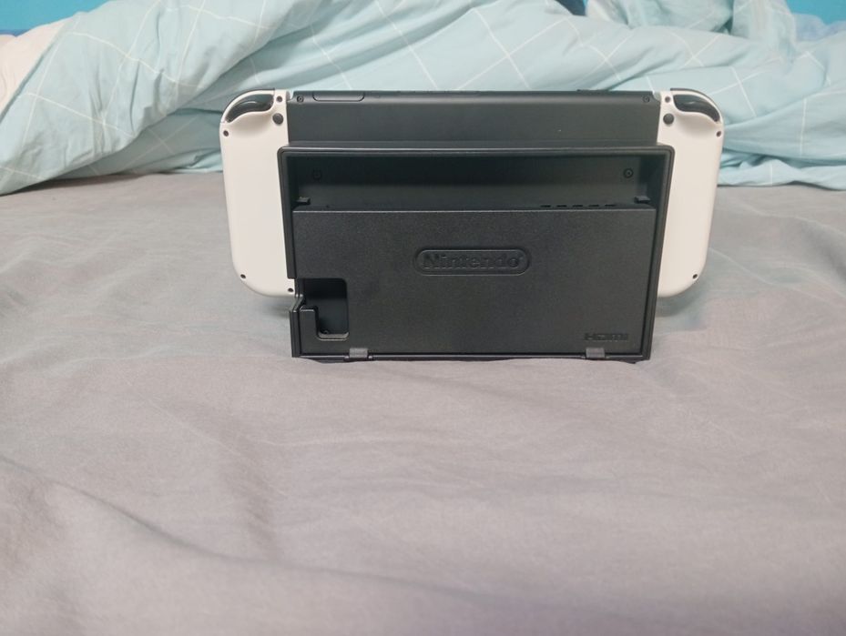 Vendo Nintendo switch com varios jogos