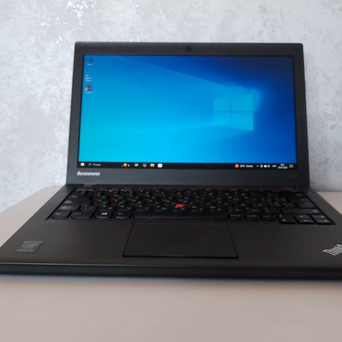 Срочно продам  надежный ноутбук Lenovo ThinkPad L560 15.6" | i5-4300U |