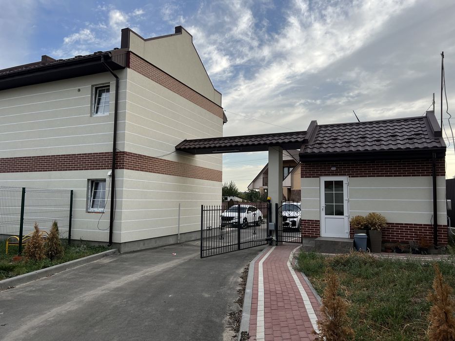 Танхаус з опаленням, охорона, відеонагляд м.Васильків