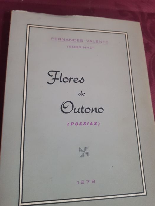 Livro Flores de Outono