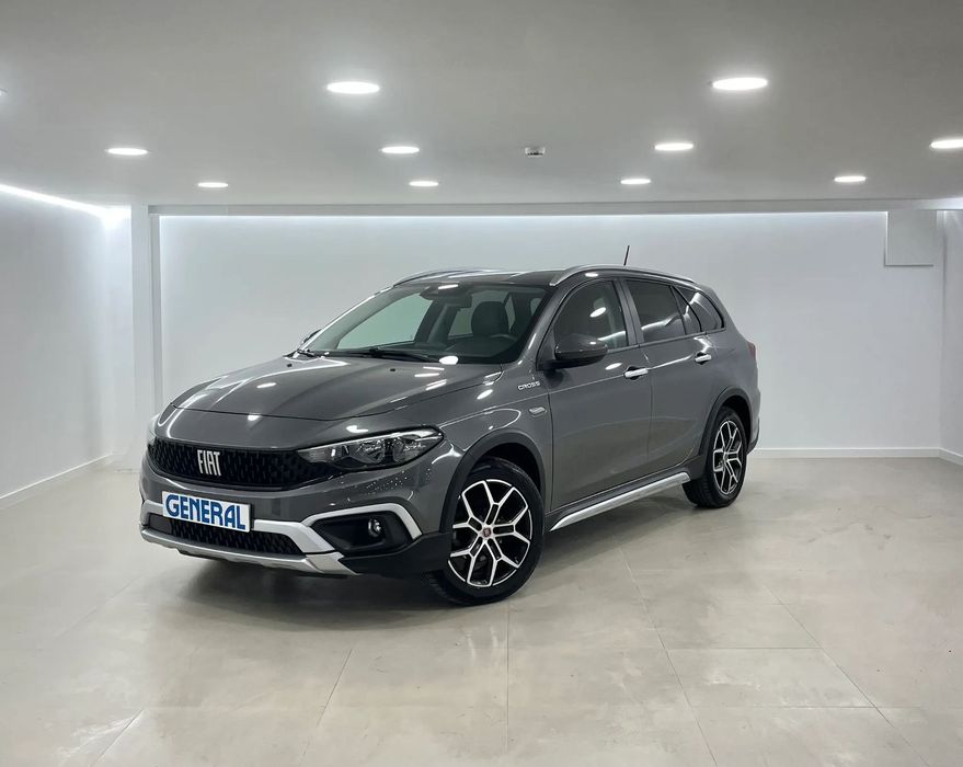 Fiat Tipo Station Wagon Cross 1.0 GSE T3 Cross