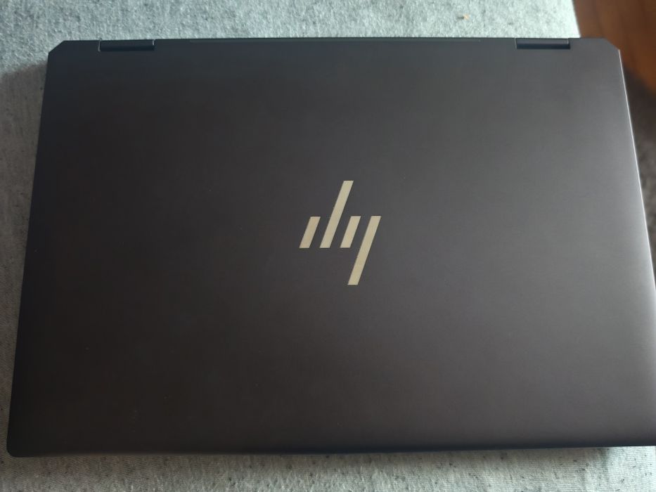 Laptop HP SPECTRE 16 x360 rtx 4050 OLED