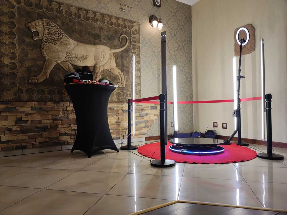 Fotobudka 360 - Zaskocz gości / Wesela / 18nastki / Eventy firmowe