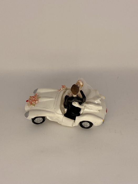 Figurka para młoda na tort ślubny