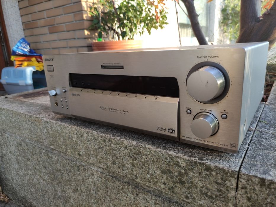 Sony STR- FB930 amplificador