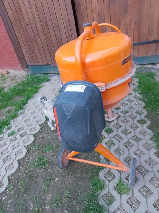 Sprzedam betoniarkę 160 l