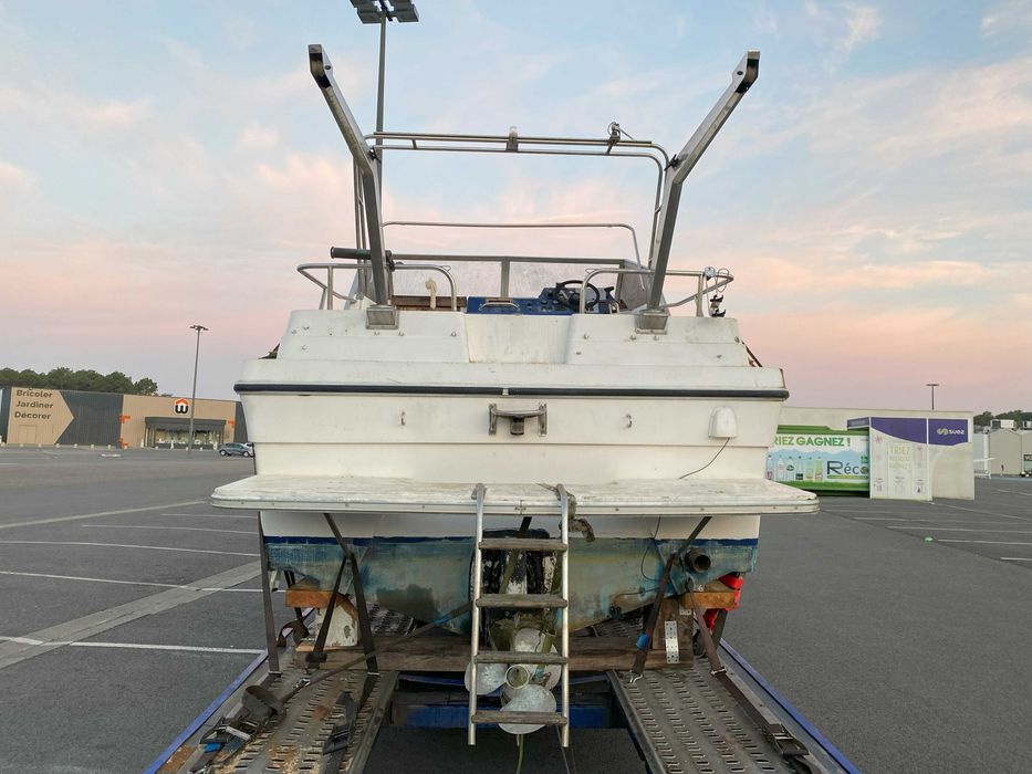 Fairline Carrera 24
