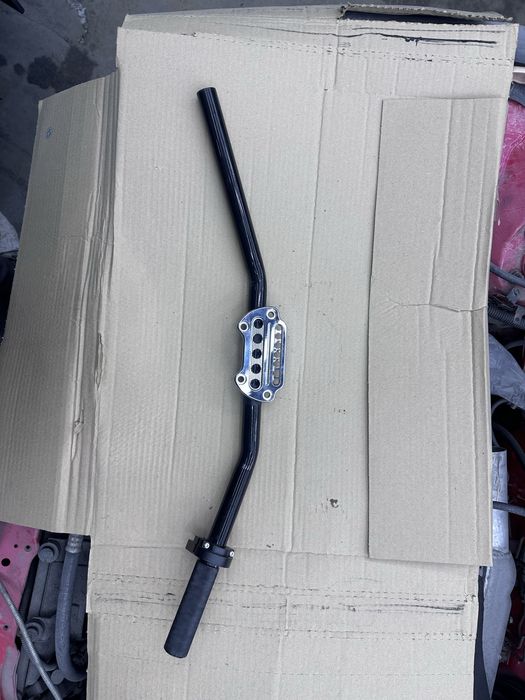 Руль 25мм с ручкой газа и креплением sportster