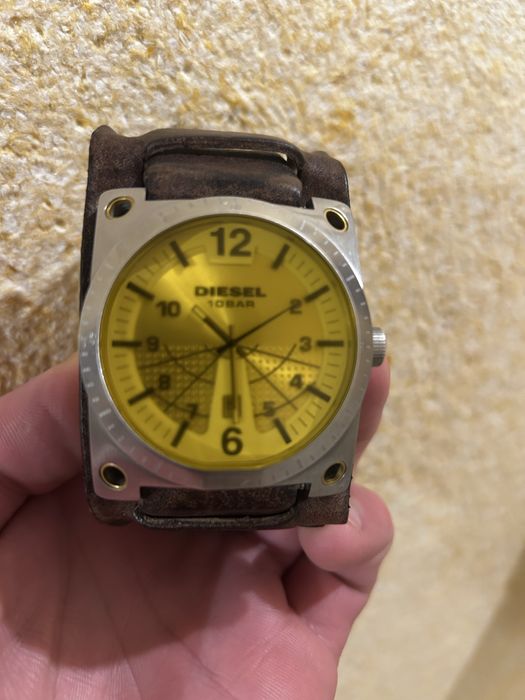 Годинник наручний