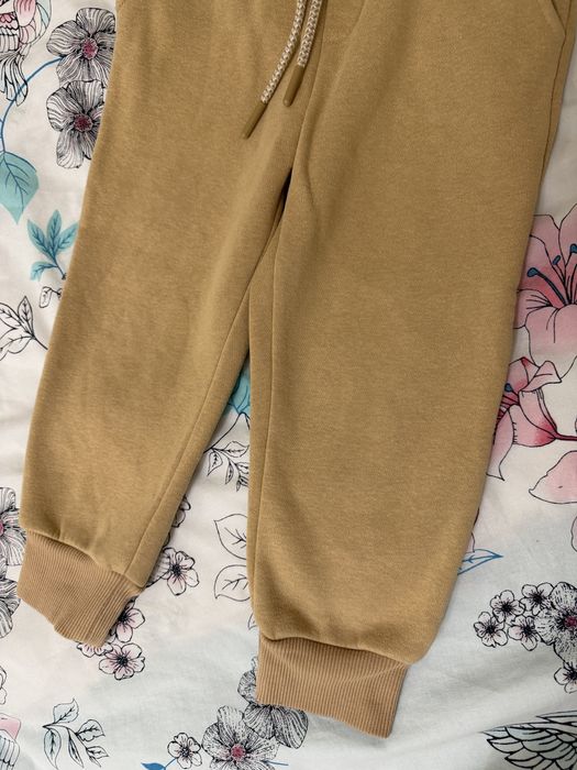 Спортивні штани Reserved