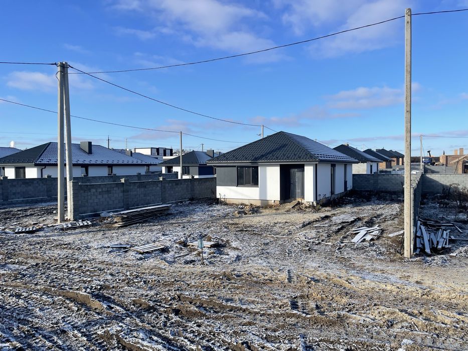 Будинок на Льонокомбінаті з міськими комунікаціями!