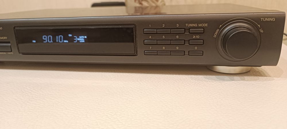 Тюнер Technics ST-GT350