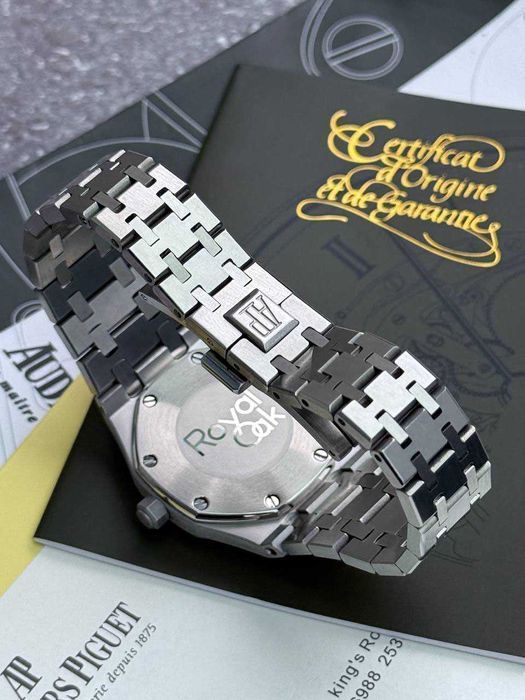 Швейцарские женские часы Audemars Piguet Royal Lady Diamond Tiffany